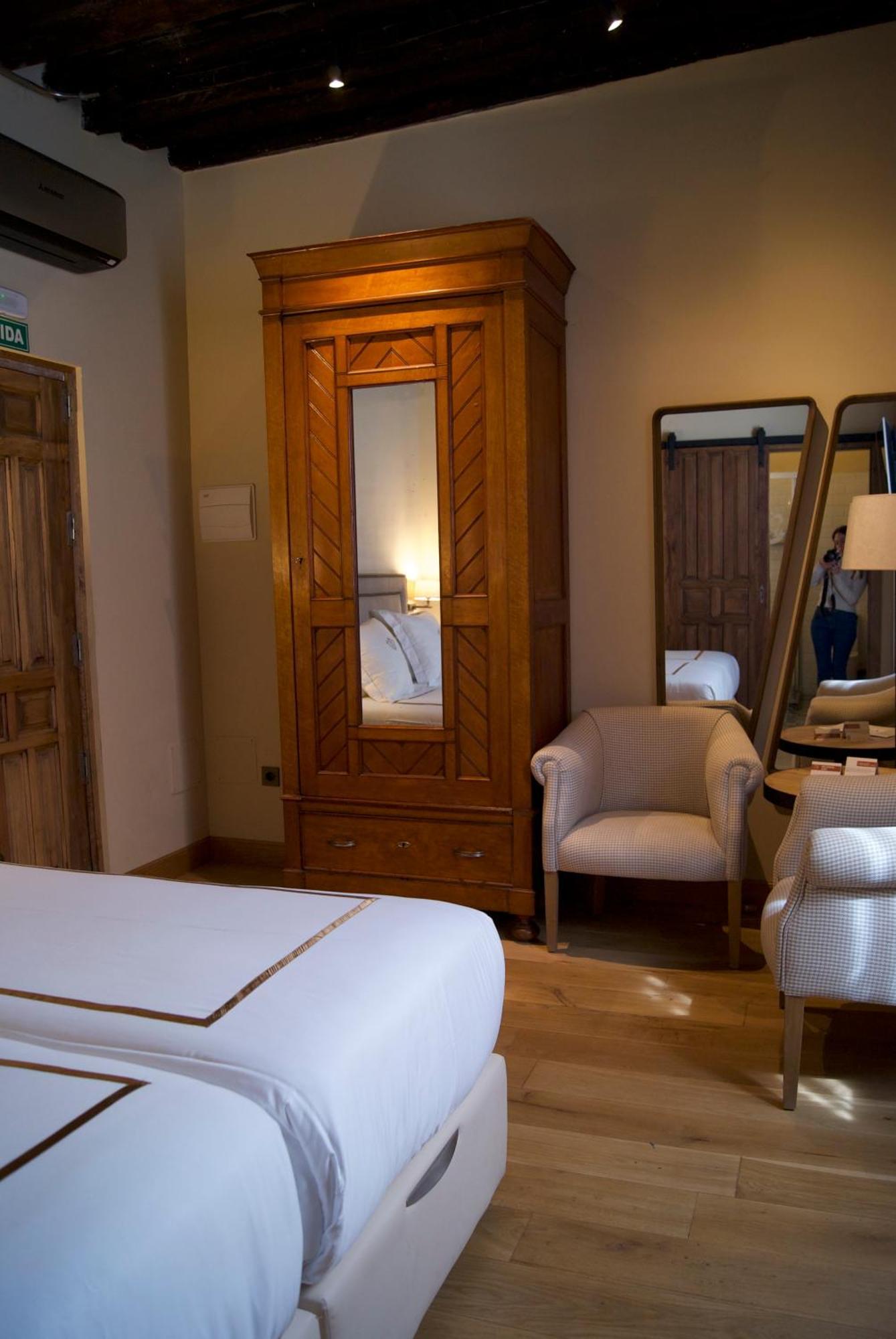 Hotel Boutique Casa Del Comendador Navalcarnero Buitenkant foto